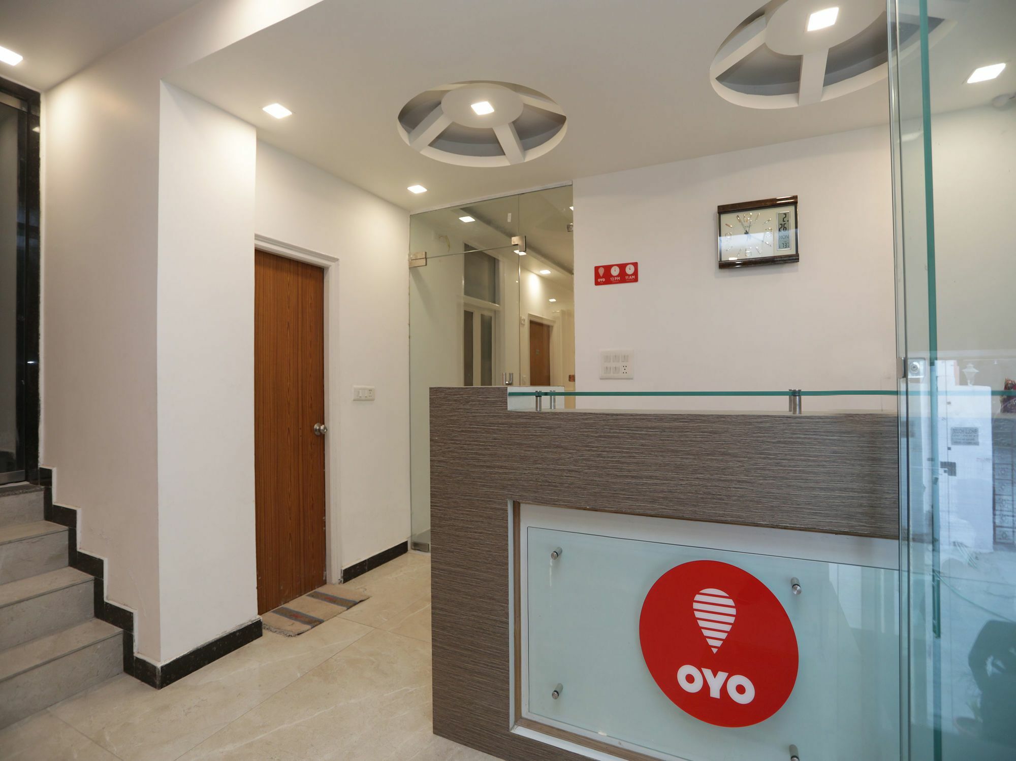 Oyo Hotel Qubic Stay Nova Deli Exterior foto